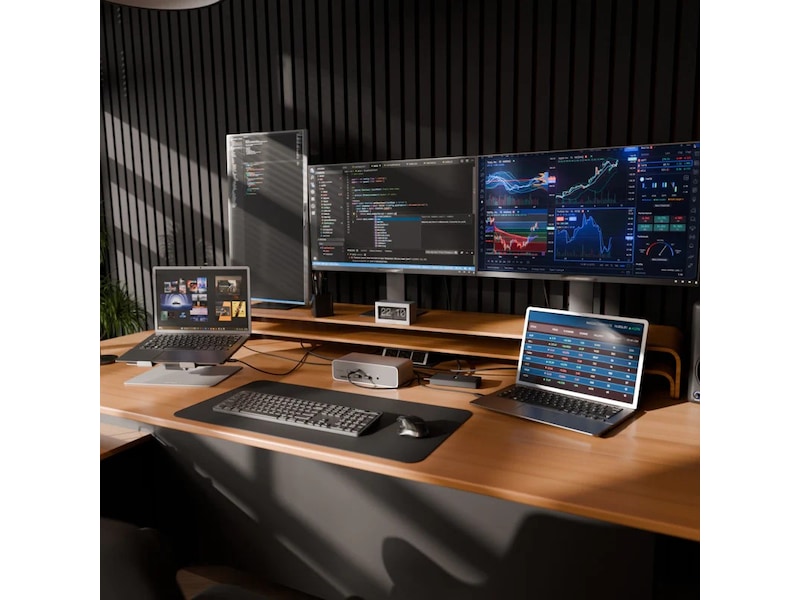 Targus Thunderbolt™ 5 Triple Video 8K EcoSmart™ Dock with 140W EPR Dockingstasjon & USB-HUB