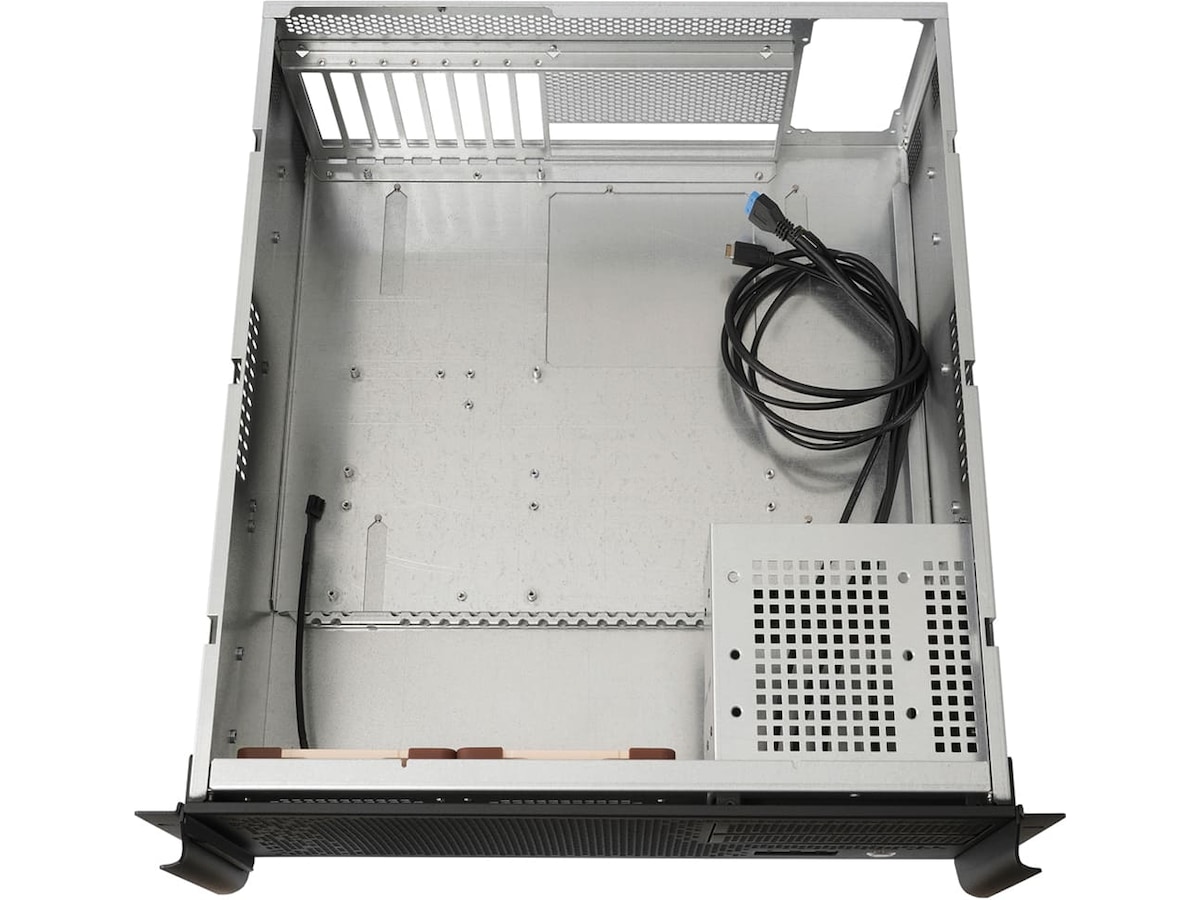 Sliger CX4200e chassis 4U Rack