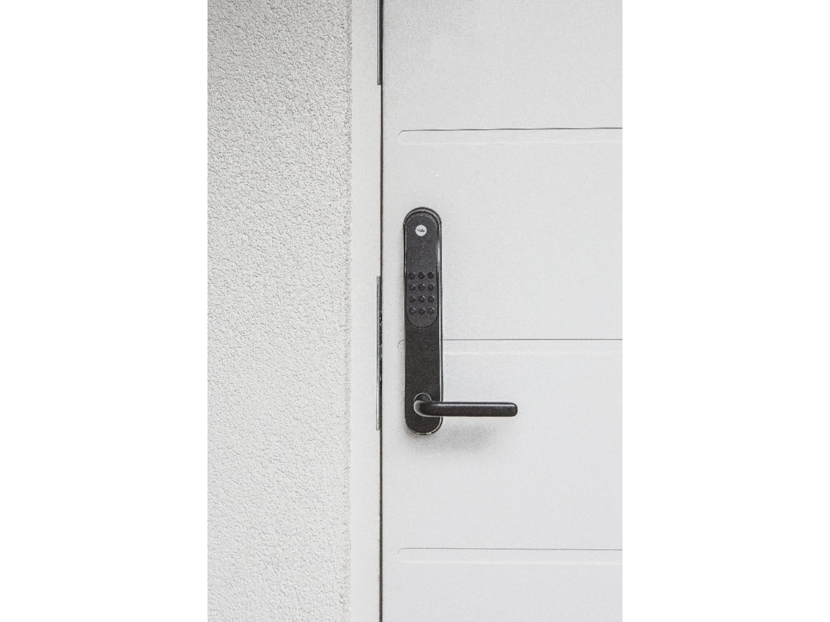 Yale Doorman Classic Home (sort) Elektronisk dørlås
