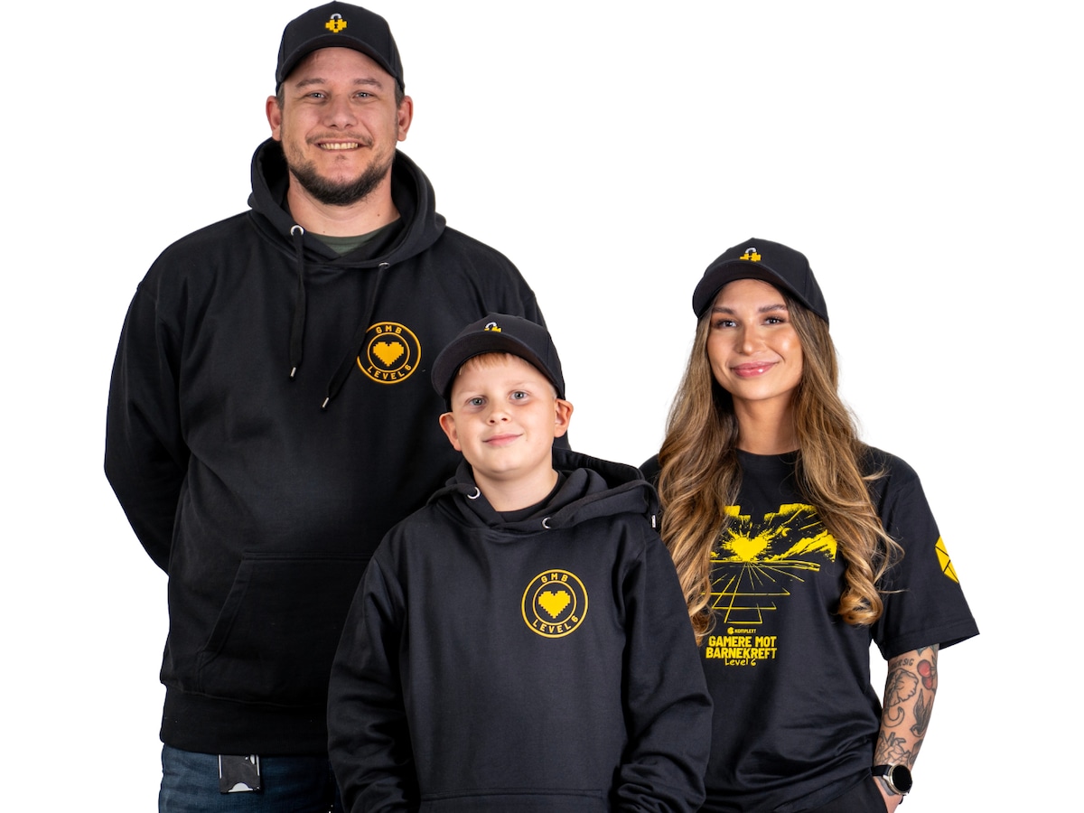 Gamere mot barnekreft Caps Merchandise