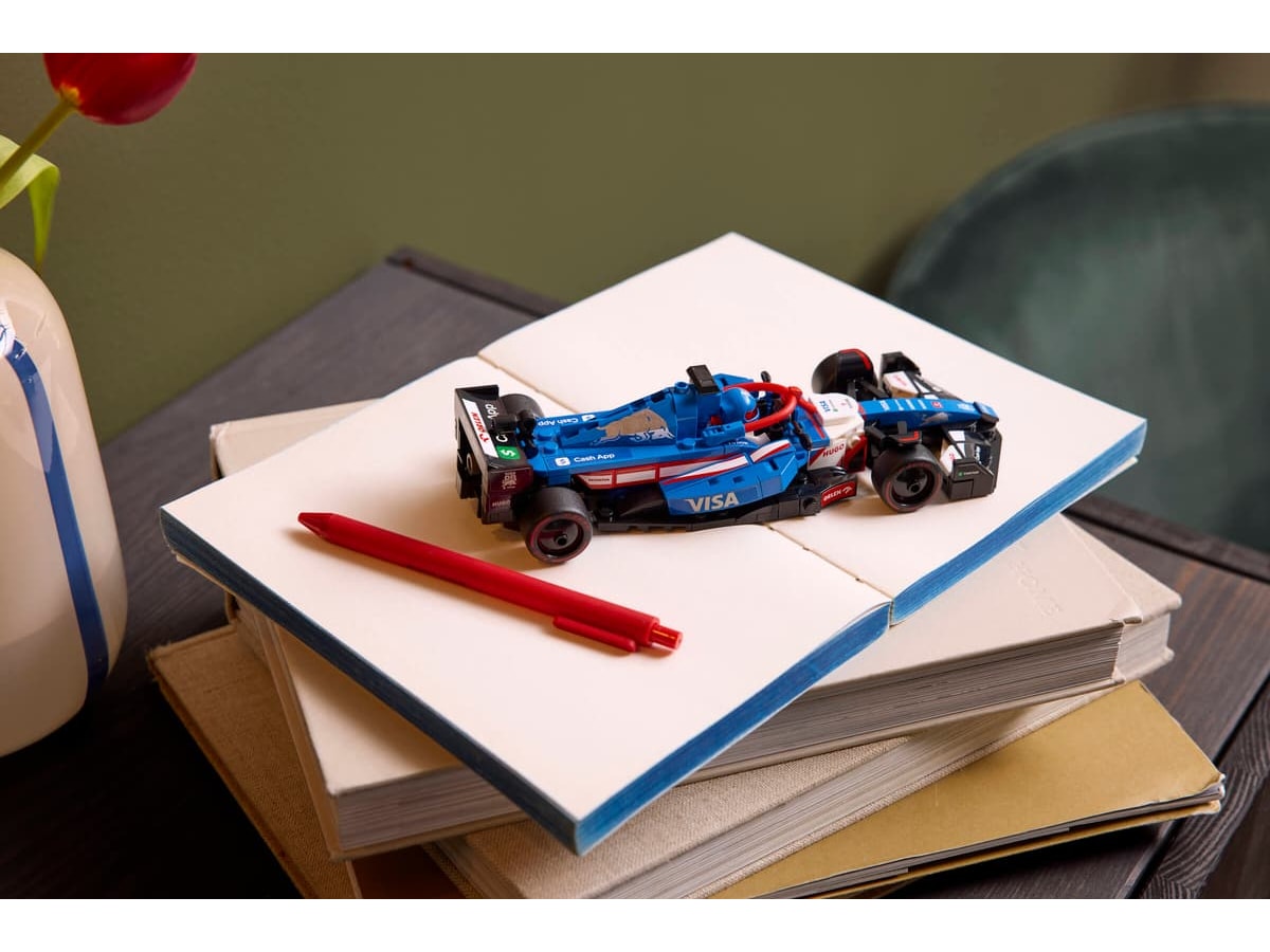 LEGO Speed Champions Visa Cash App RB VCARB 01 F1 racerbil 77246 LEGO