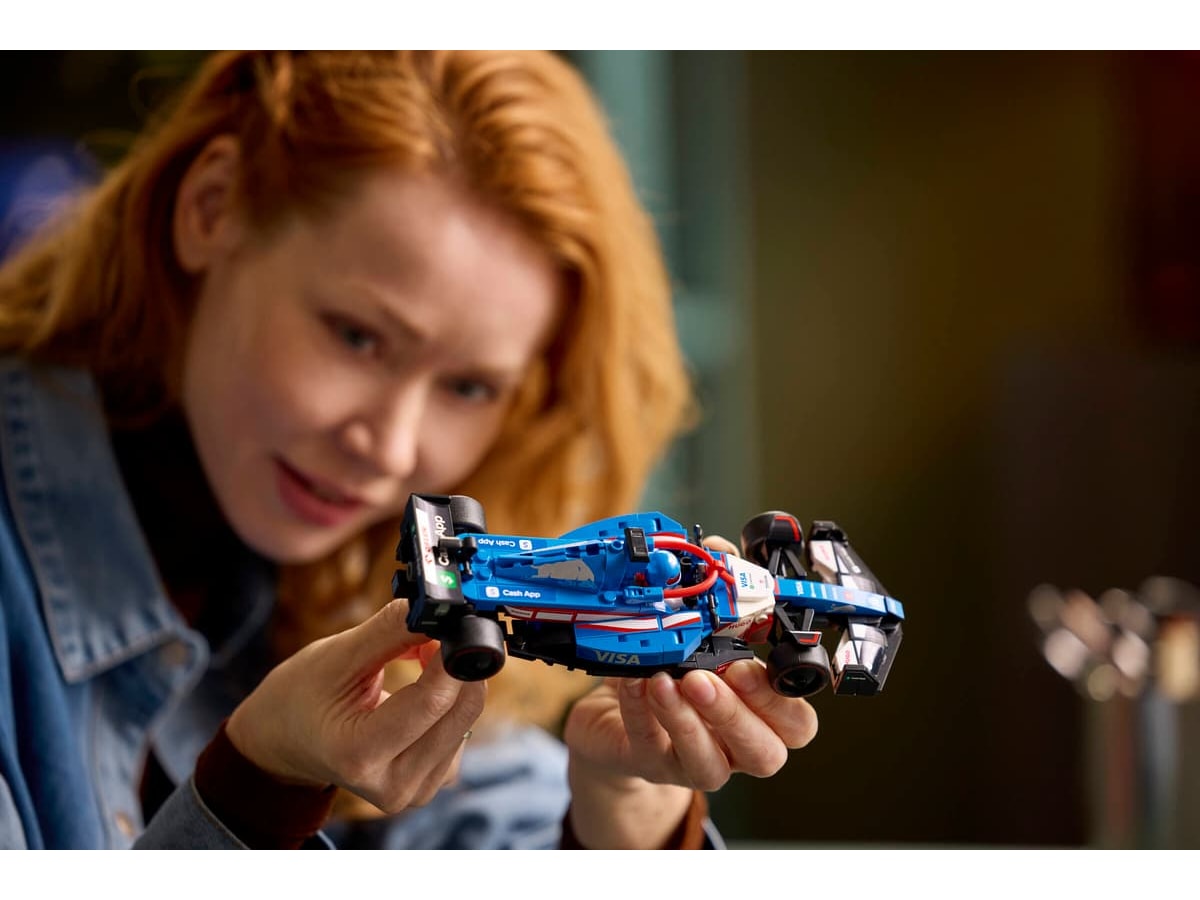 LEGO Speed Champions Visa Cash App RB VCARB 01 F1 racerbil 77246 LEGO