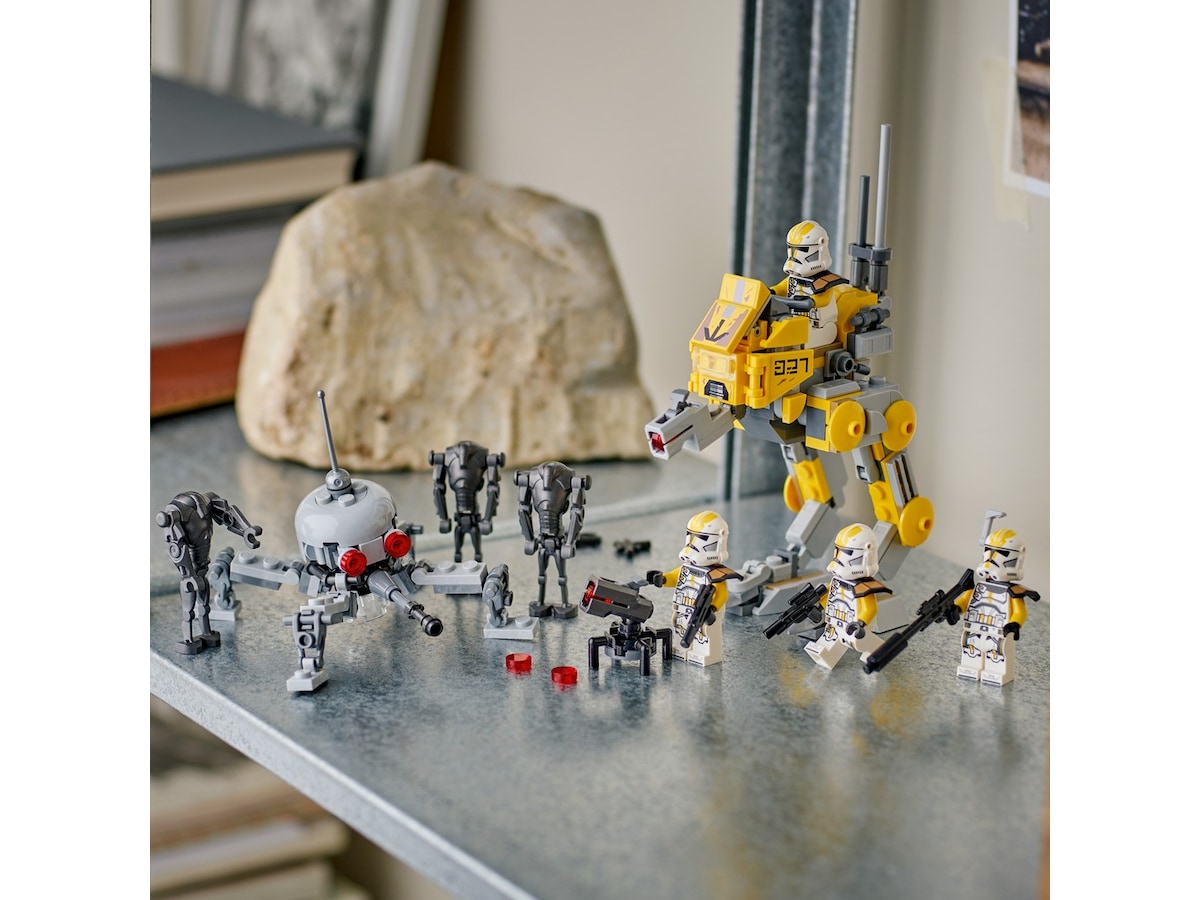 LEGO Star Wars 327th Star Corps klonesoldater kampsett 75431 LEGO