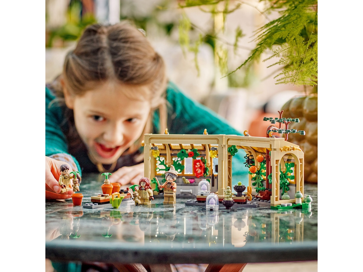 LEGO Harry Potter Hogwarts slott: leksjon i urtelære 76445 LEGO
