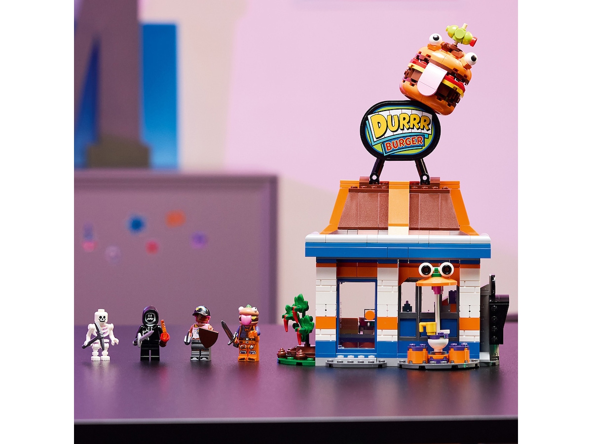 LEGO Fortnite Durrr Burgers restaurant 77076 LEGO