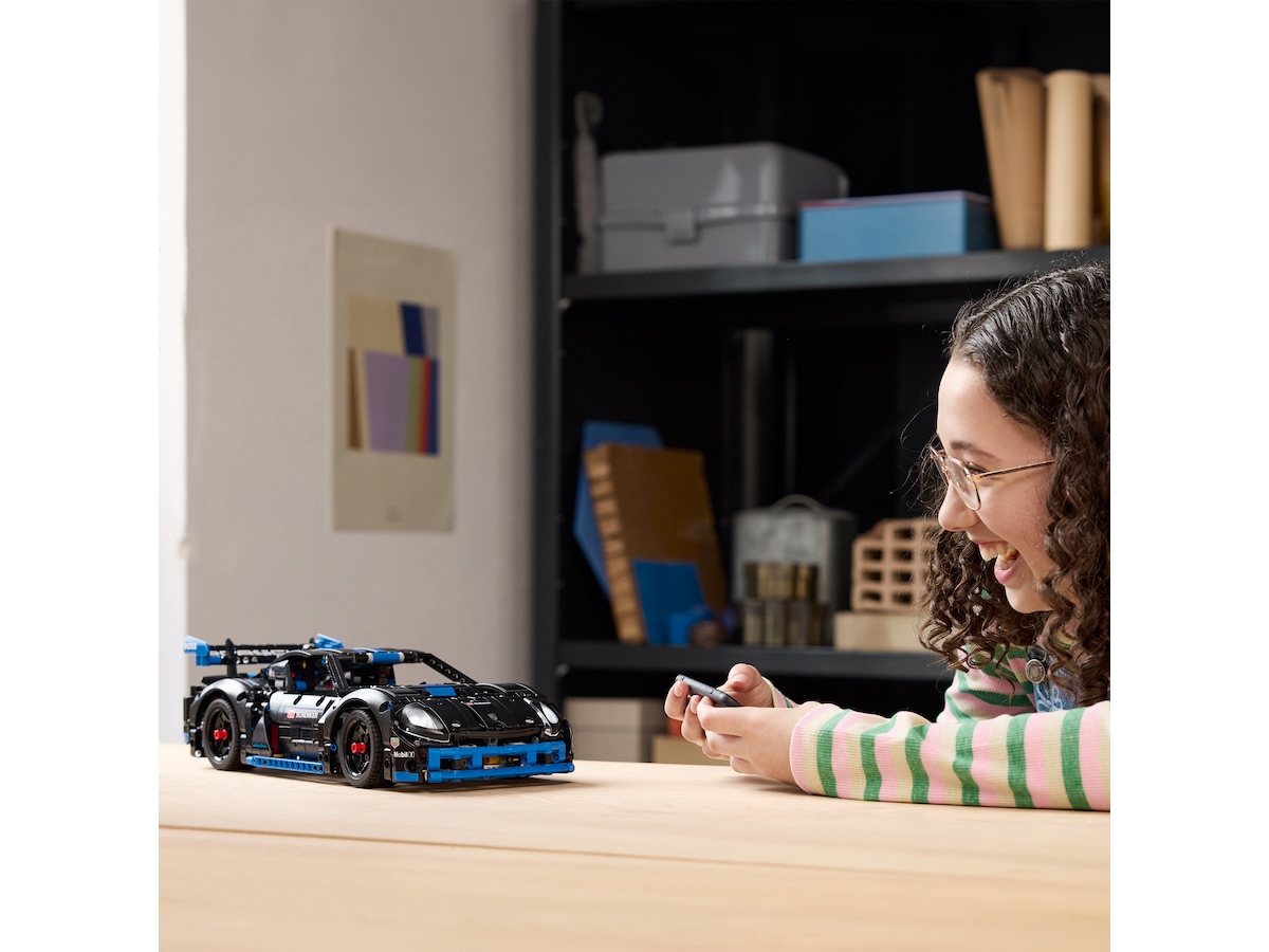LEGO Technic Porsche GT4 e-Performance racerbil 42176 LEGO