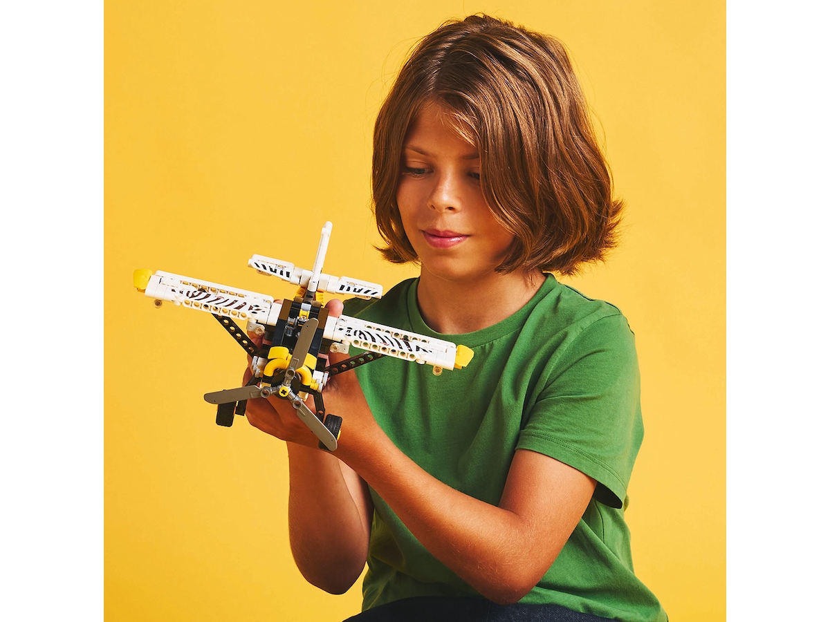 LEGO Technic bushfly 42198 LEGO