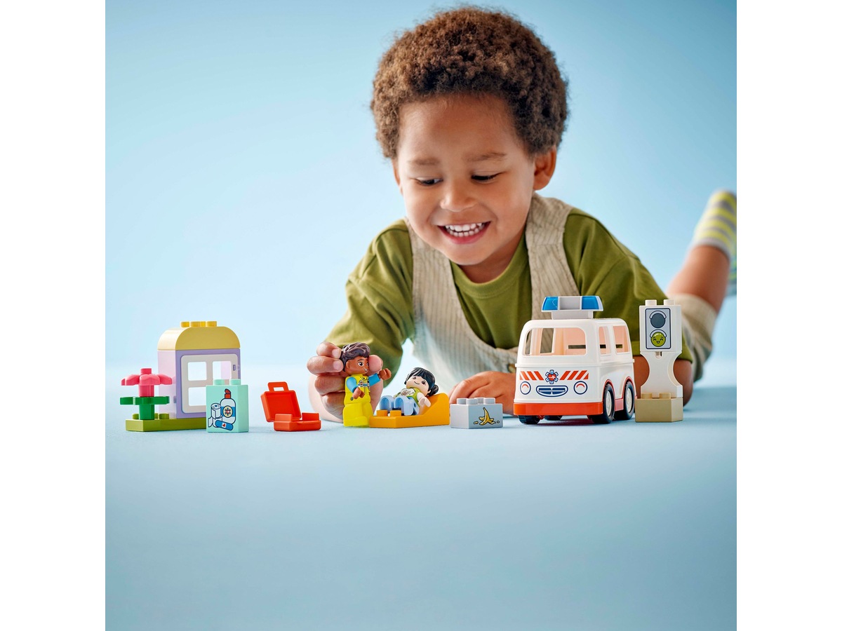 LEGO DUPLO Town ambulanse og sjåfør 10447 LEGO