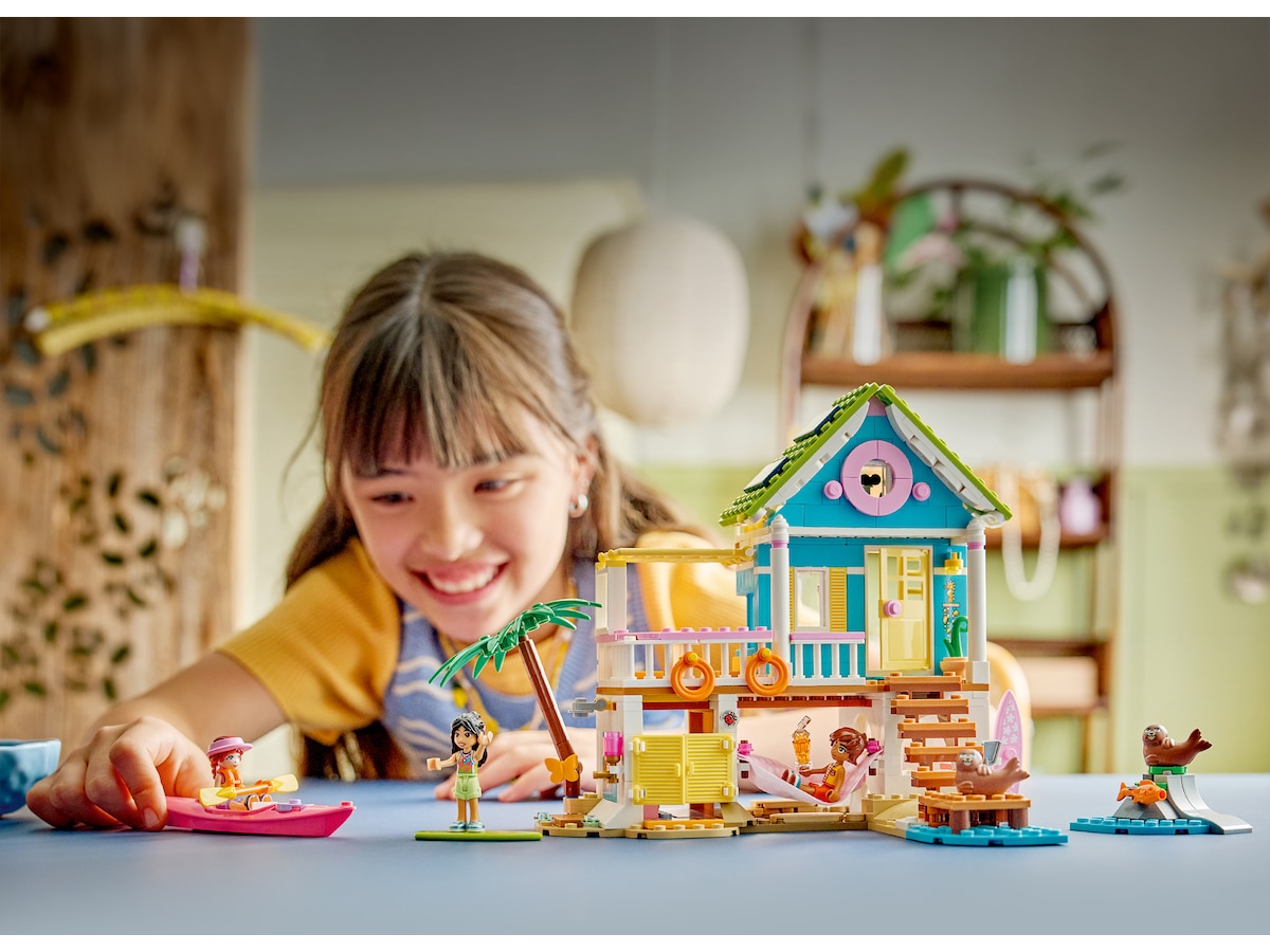 LEGO Friends strandhus med seler 42699 LEGO