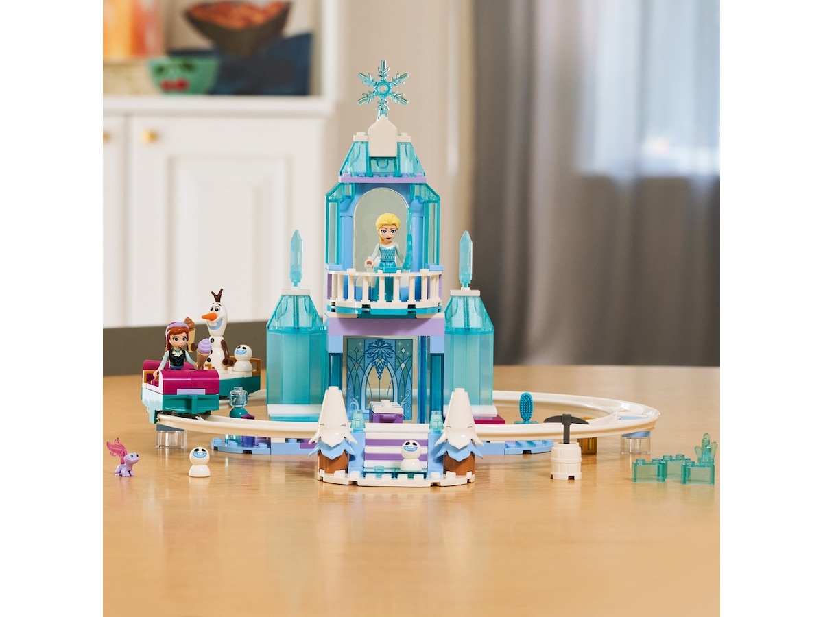 LEGO Disney Princess Elsas isslott og sledeeventyr 43281 LEGO