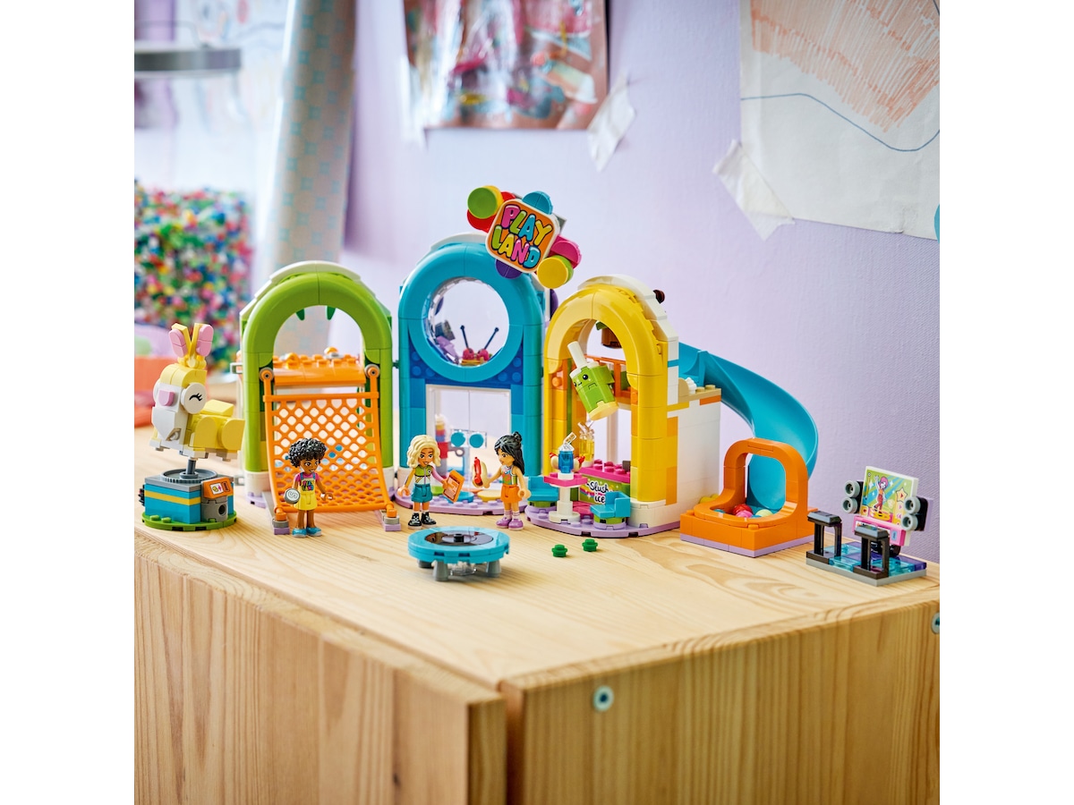 LEGO Friends Gøyalt lekeland 42686 LEGO