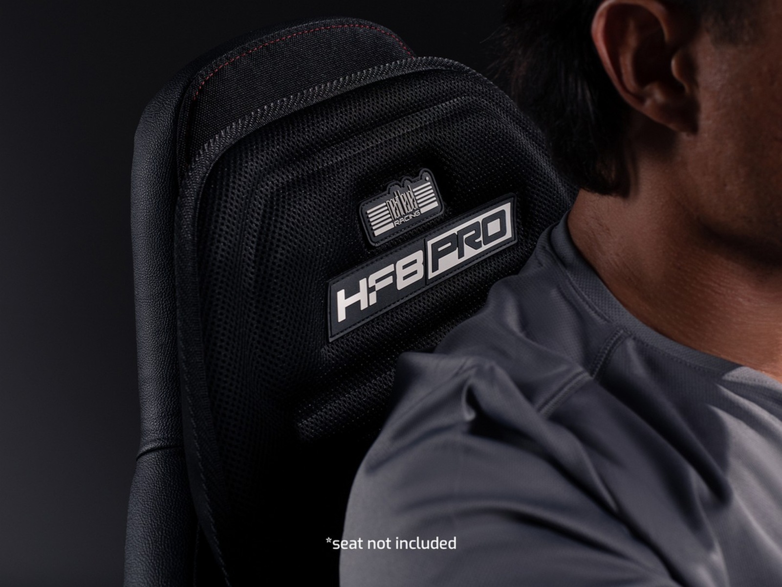 Next Level Racing HF8 Pro Haptic Feedback Pad Ratt og pedaler