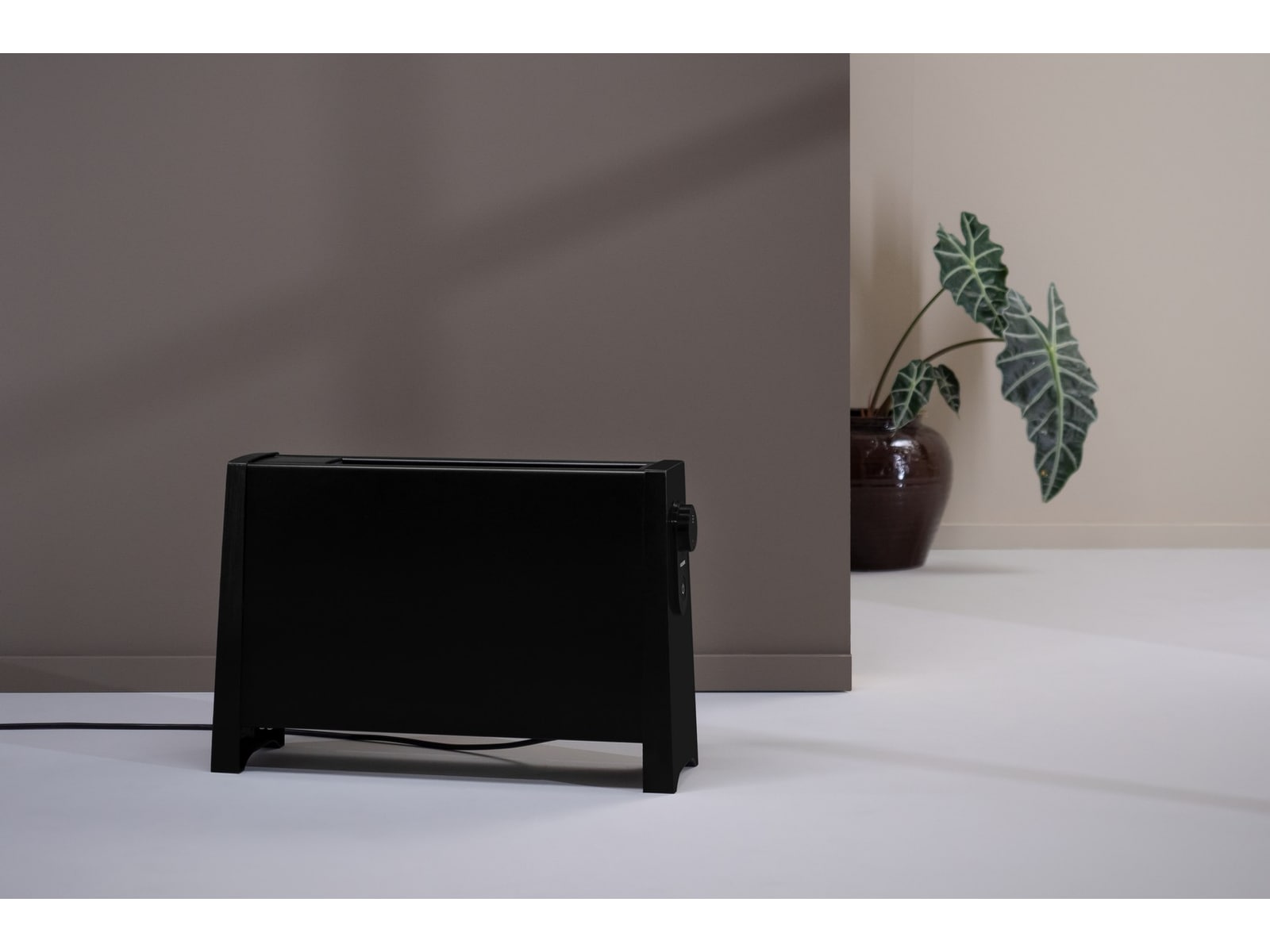 Adax Vilje VG1120WTB WiFi gulvovn 2000W 2025 (sort) Frittstående varmeovner