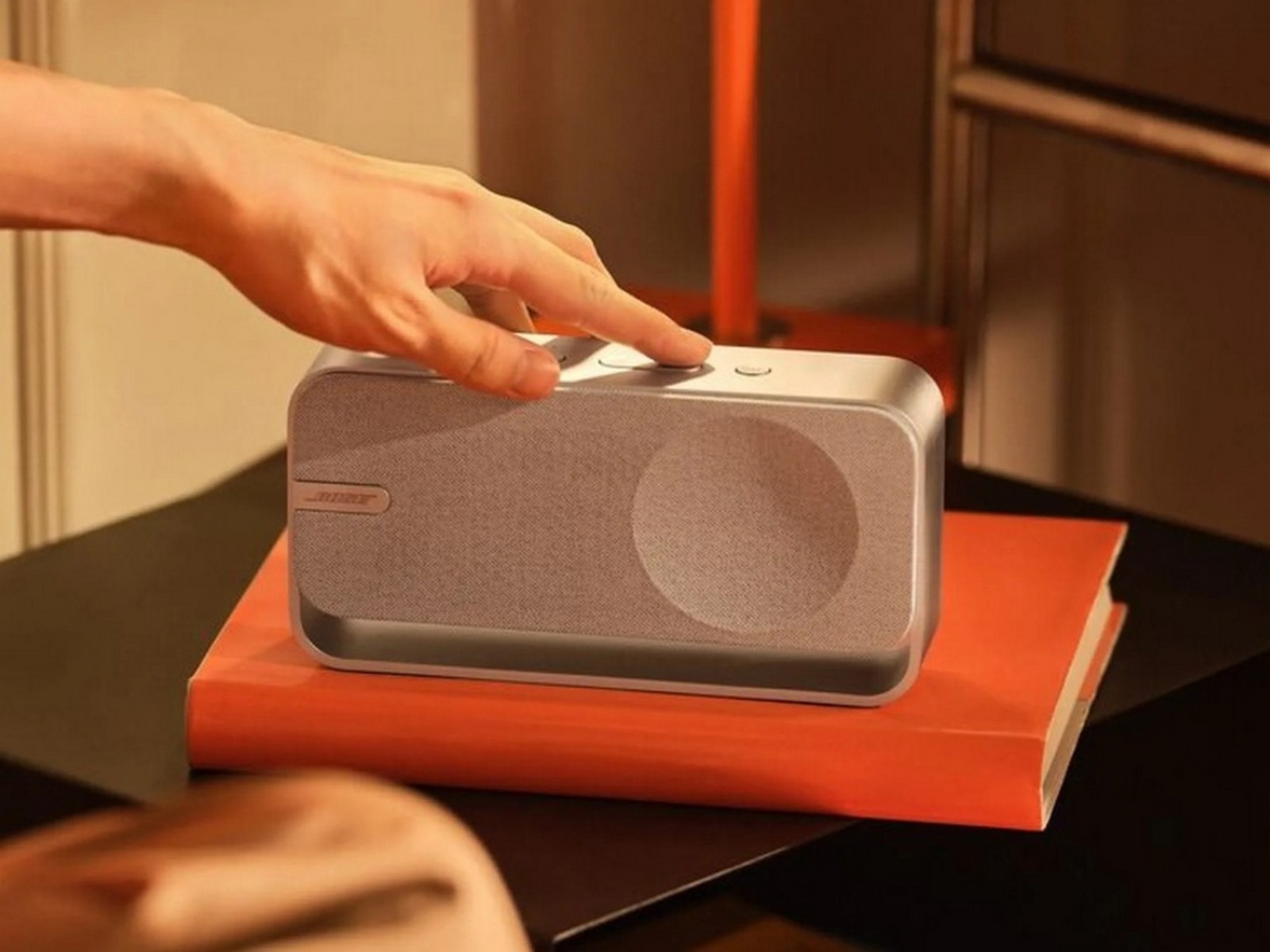 Bose SoundLink Home trådløs Bluetooth-høyttaler (lys sølv) Trådløs / Bluetooth-høyttaler