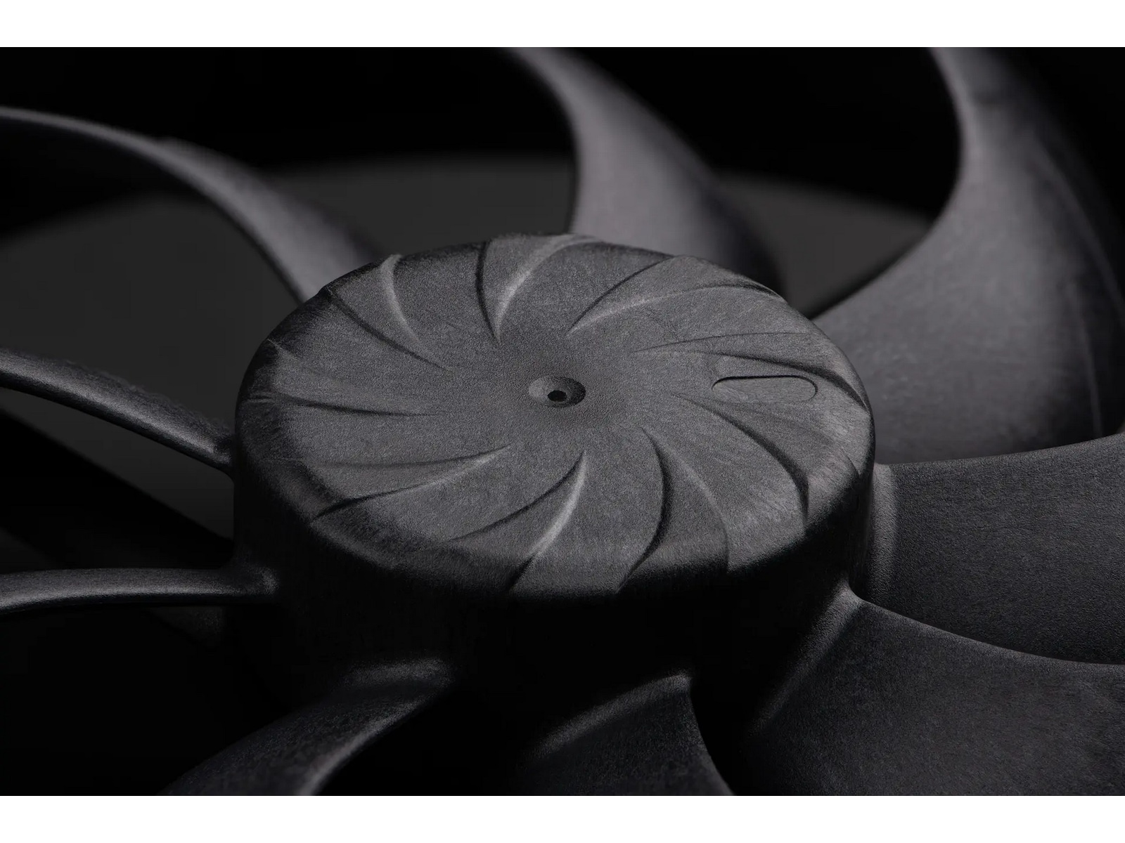 Noctua NF-A14x25r G2 PWM chromax.black Vifte Vifter