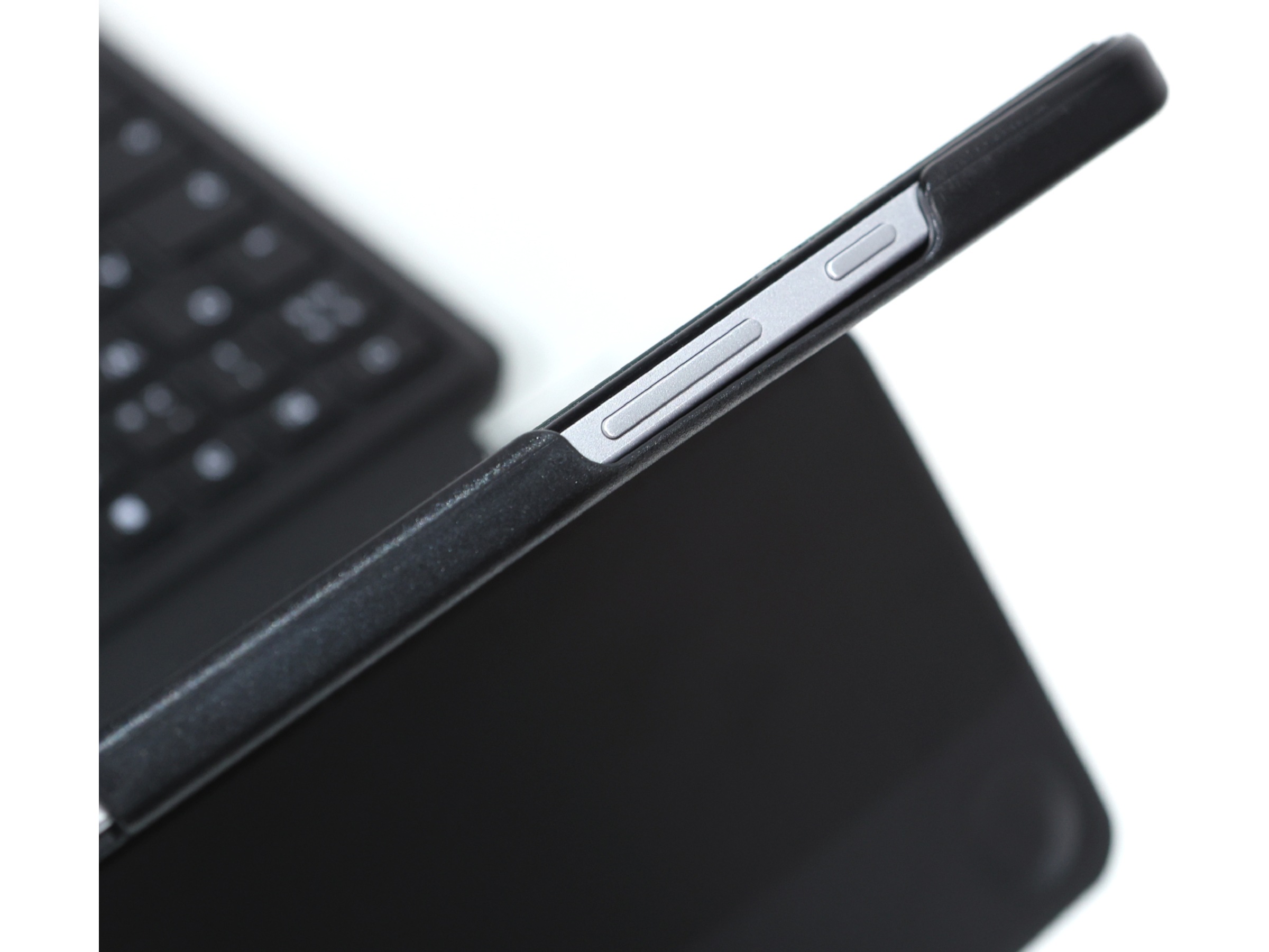 Gre8t Galaxy Tab A9+ tastaturdeksel (sort) -B-Grade Demo annet i PC & nettbrett