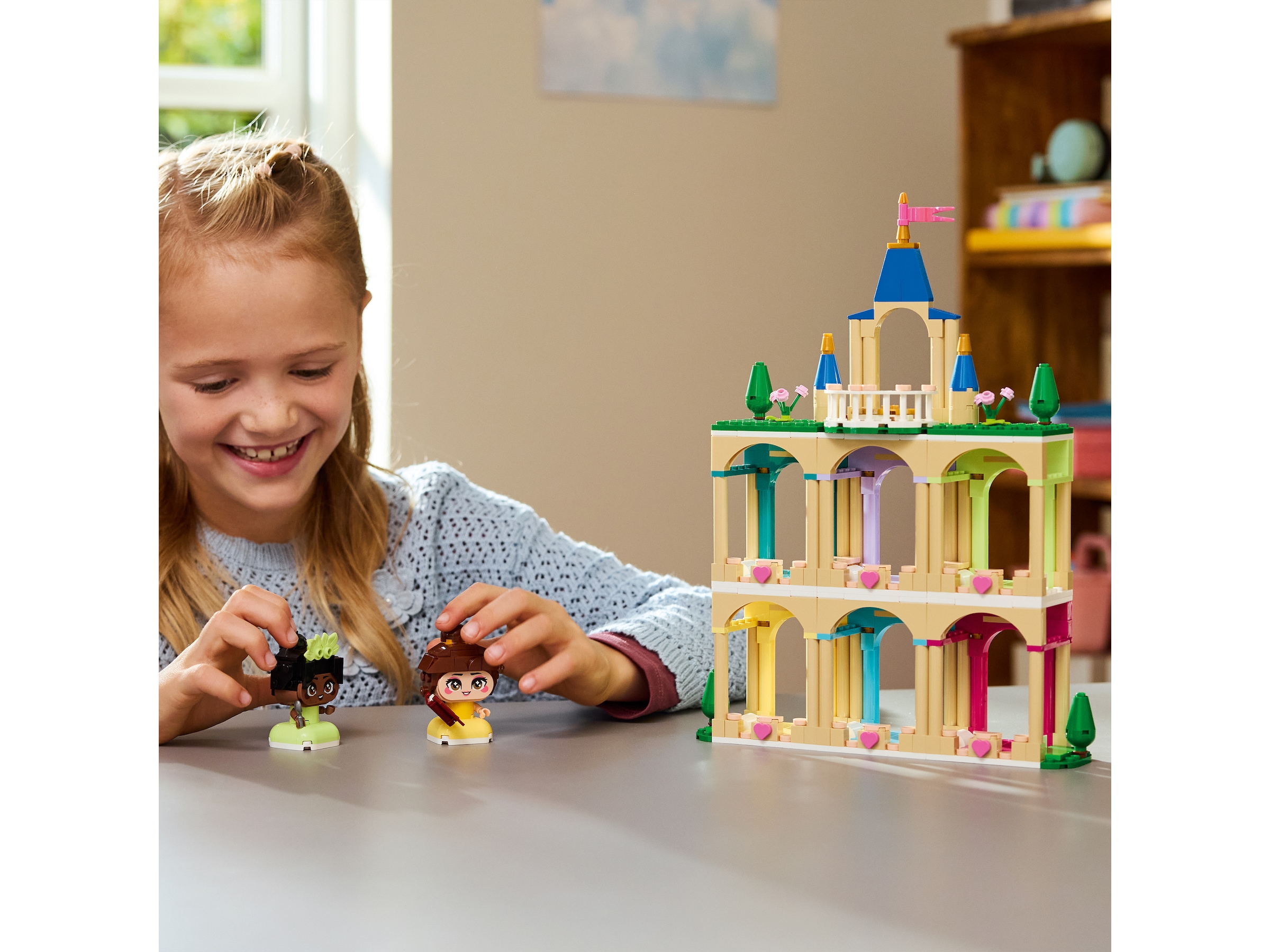 LEGO Disney Princess Belle og Tiana med slott i miniformat 43291 LEGO