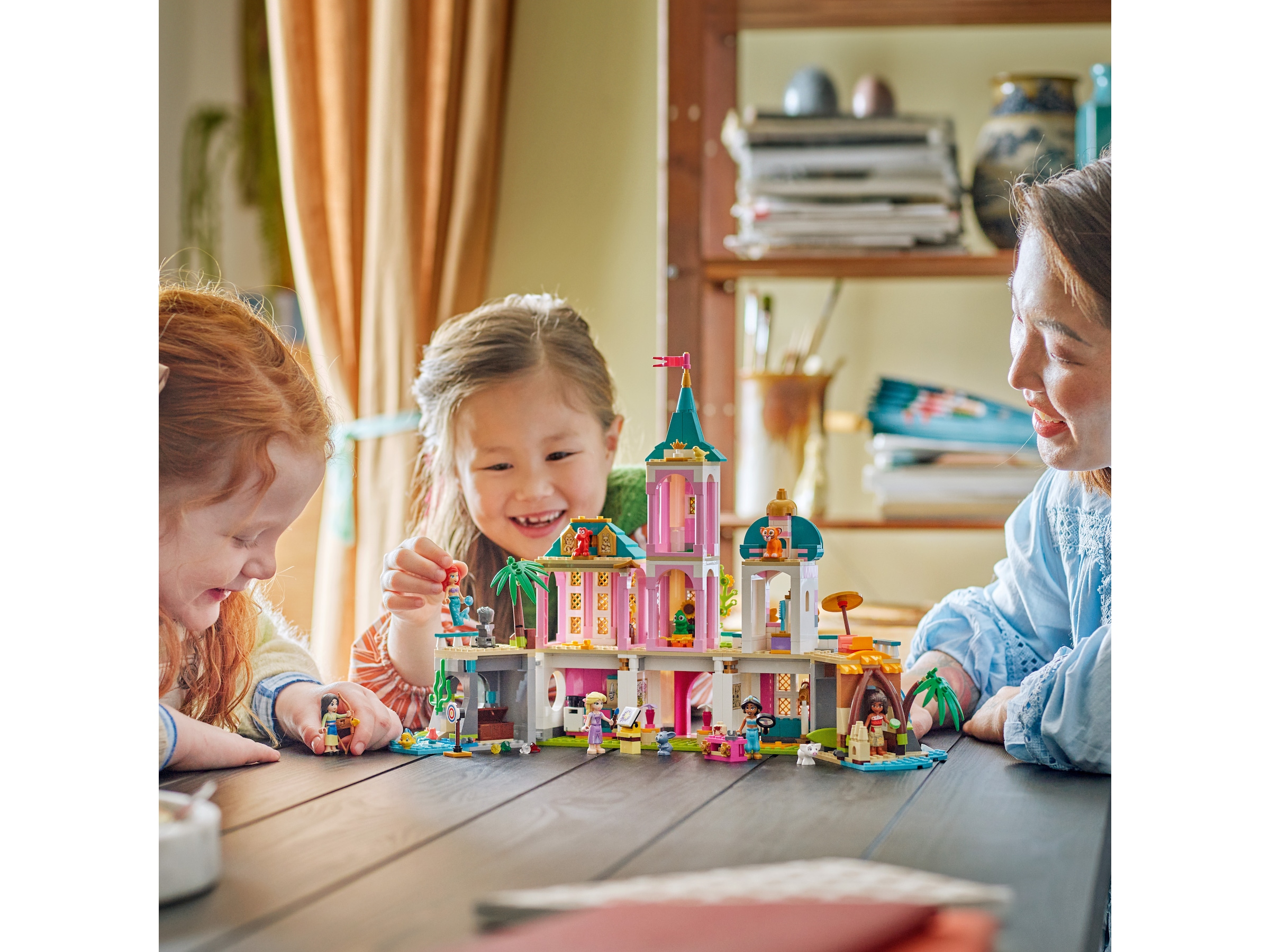 LEGO Disney Princess prinsesseslott og kongelige kjæledyr 43267 LEGO