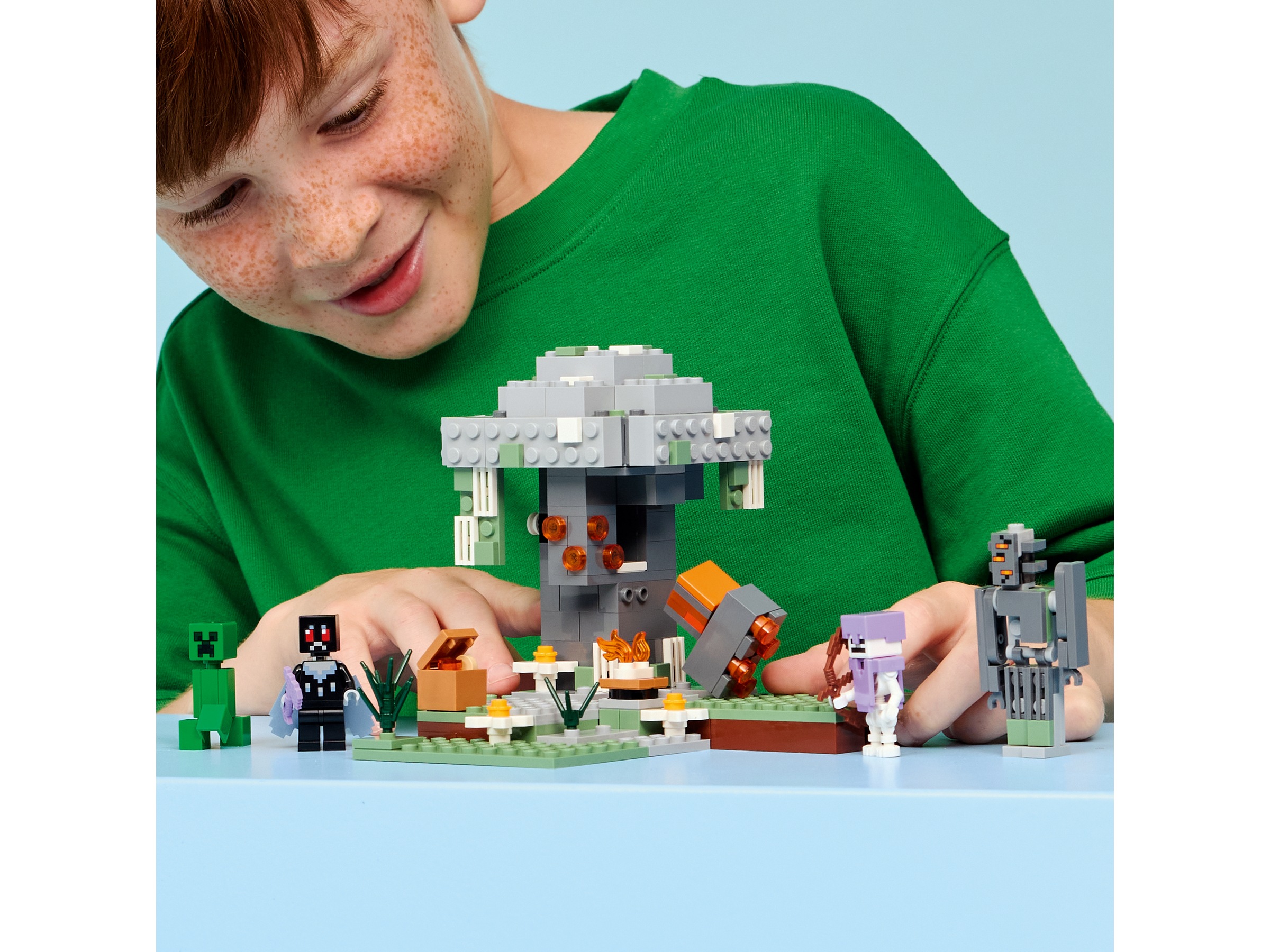 LEGO Minecraft den bleke hagen 21586 LEGO