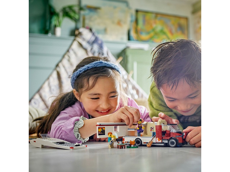 LEGO City Great Vehicles ferieeventyr med bobil 60454 LEGO