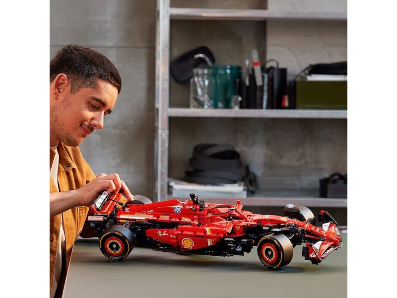 LEGO Technic Ferrari SF-24 F1 42207 LEGO