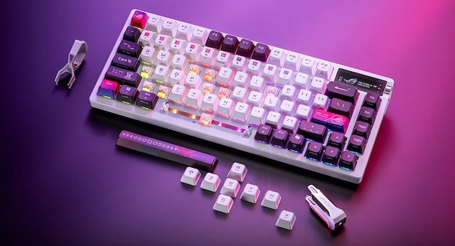 Tastatur med taster tatt ut