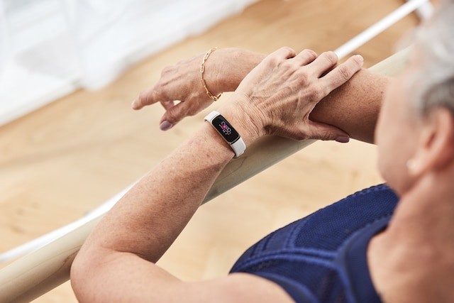 Fitbit Luxe