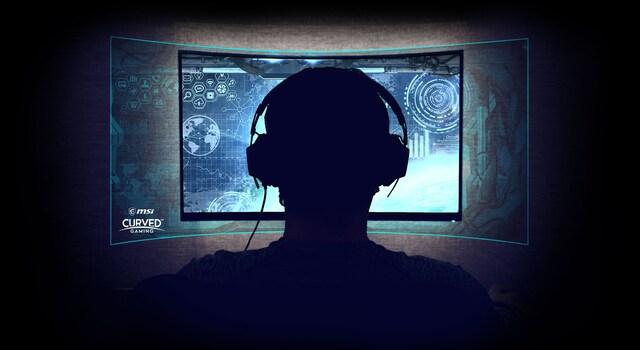 MSI 32" Curved gaming monitor Optix G32CQ4