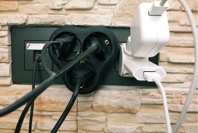 Overvoltage Overvoltage